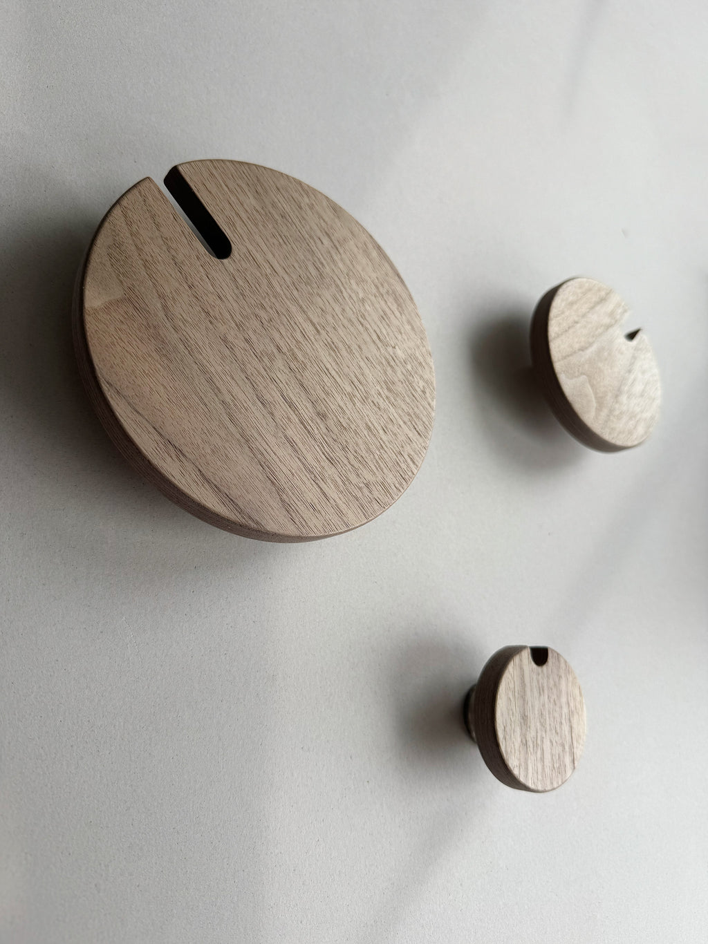 POLKA WALNUT wall hook set