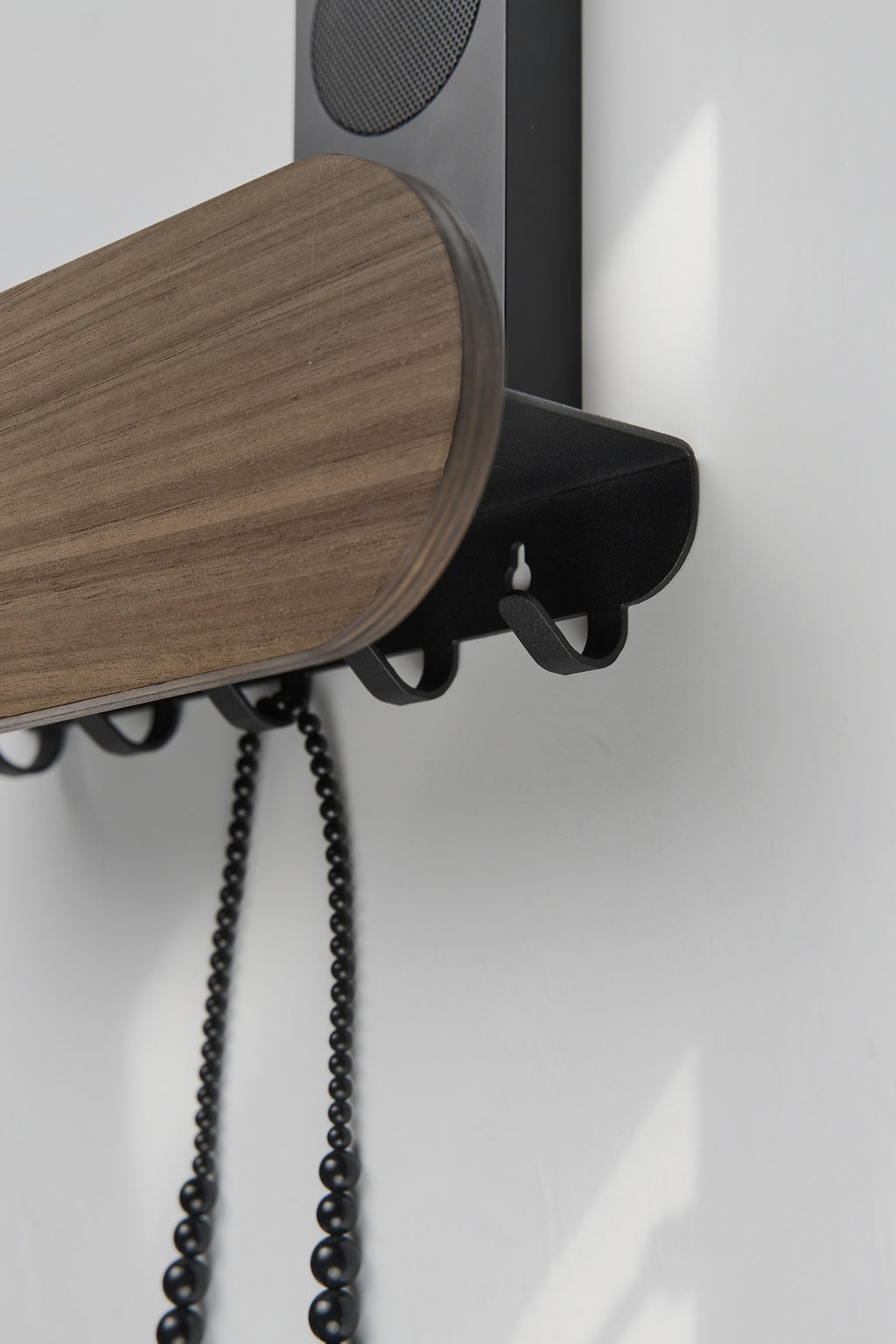 POP LONG WALNUT coat rack