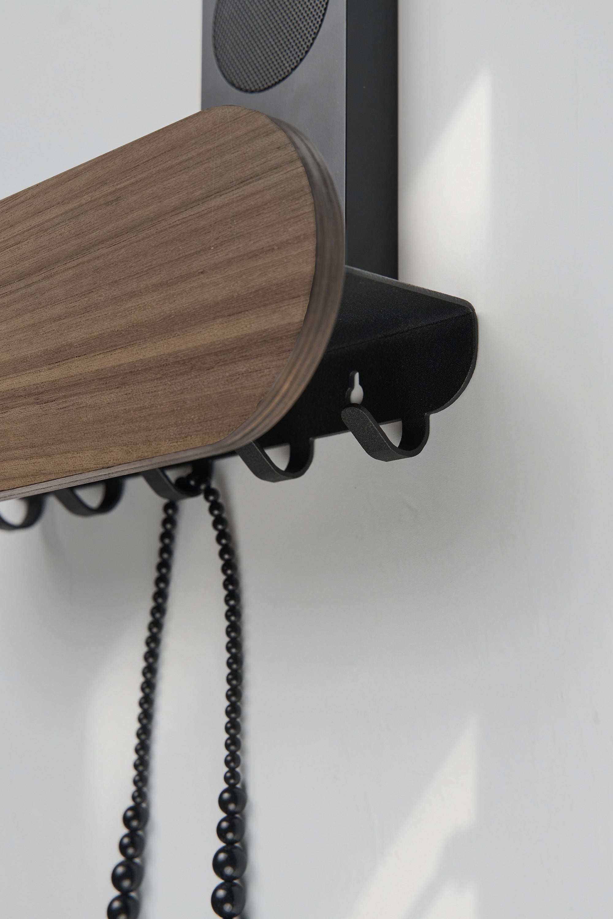 POP LONG WALNUT coat rack