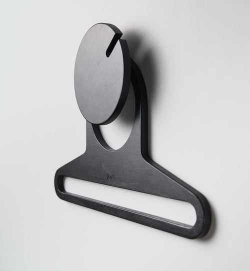 PLAN BLACK coat hanger