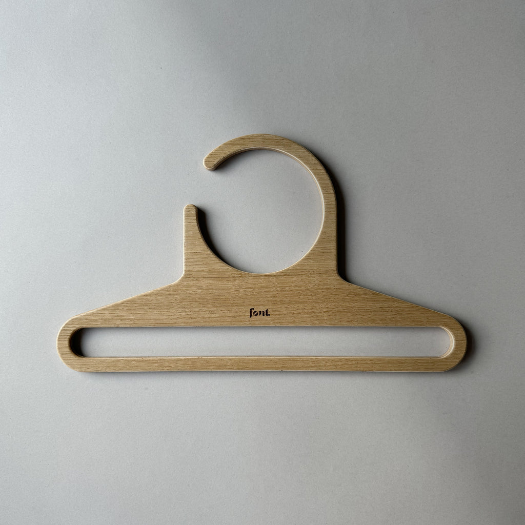 PLAN OAK coat hanger