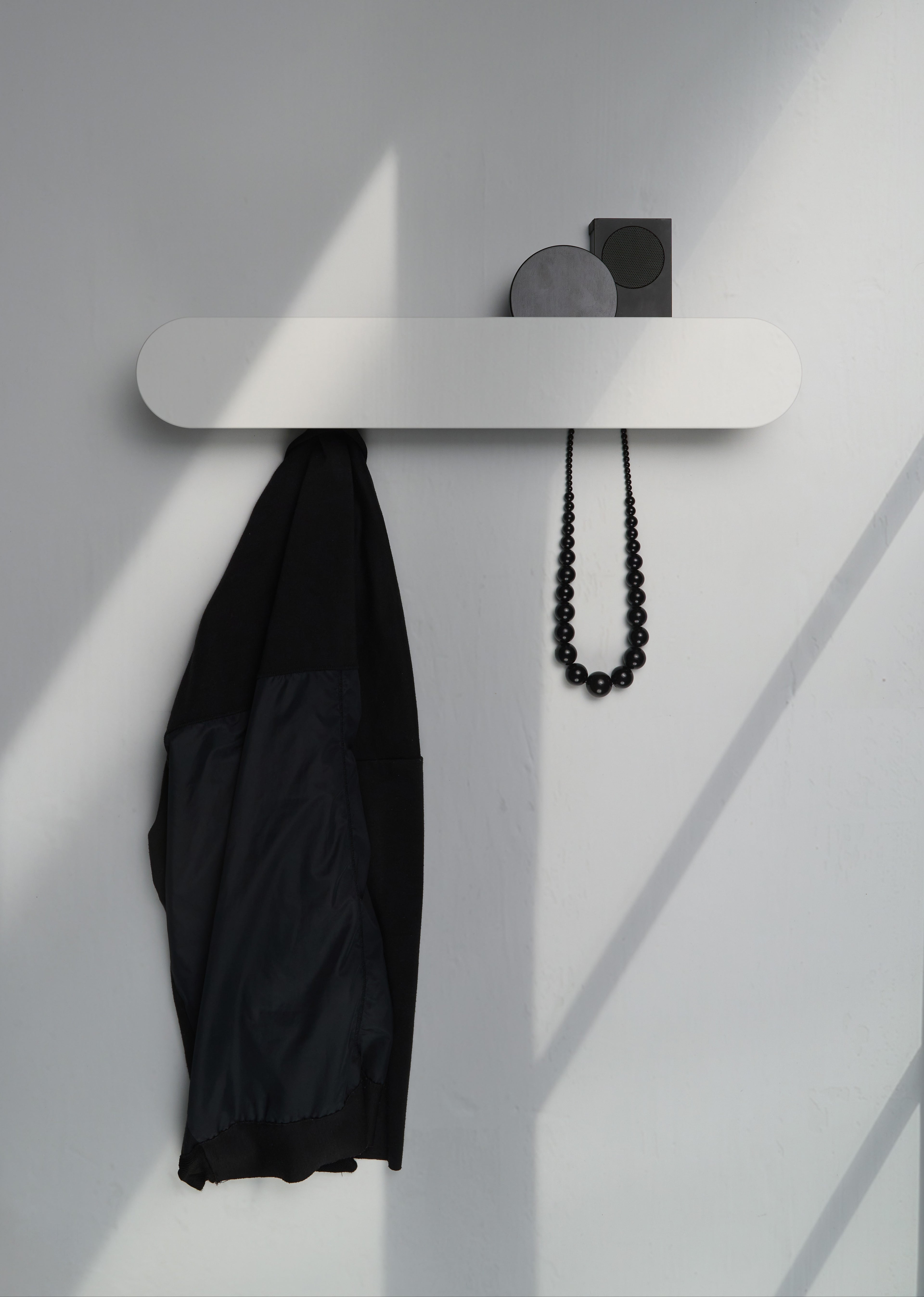 POP LONG WHITE coat rack