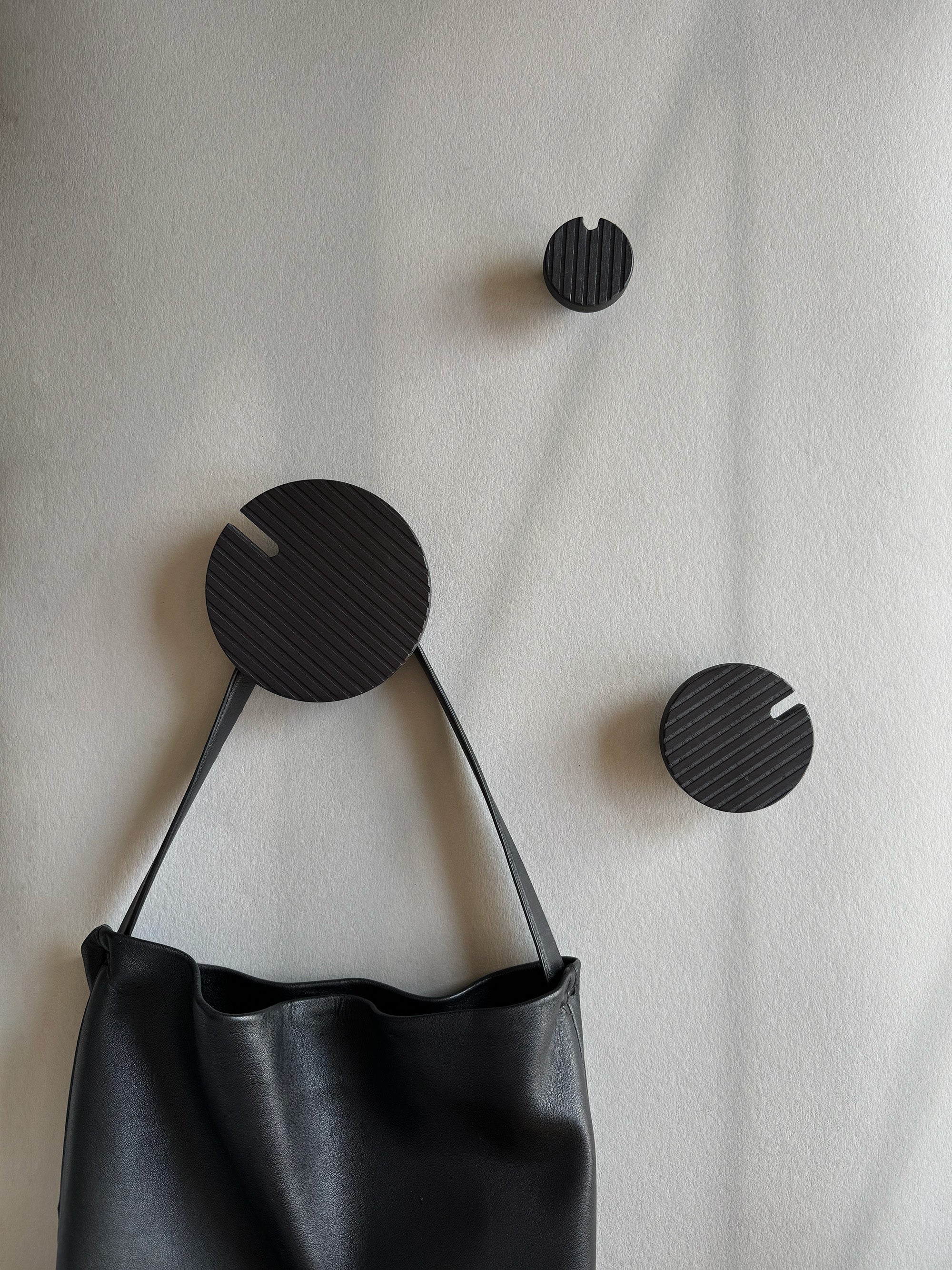 POLKA NOIR wall hooks set