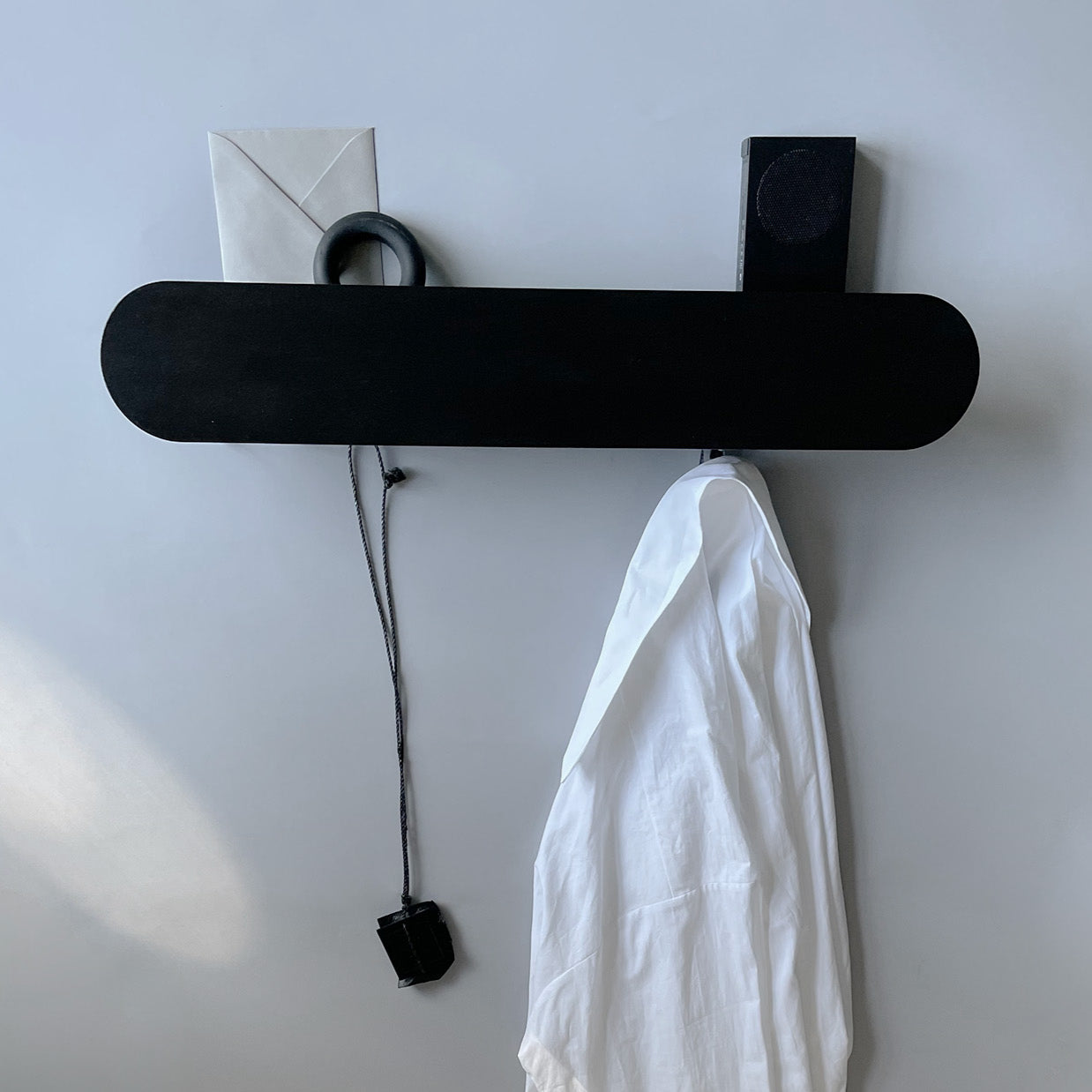 POP LONG BLACK coat rack