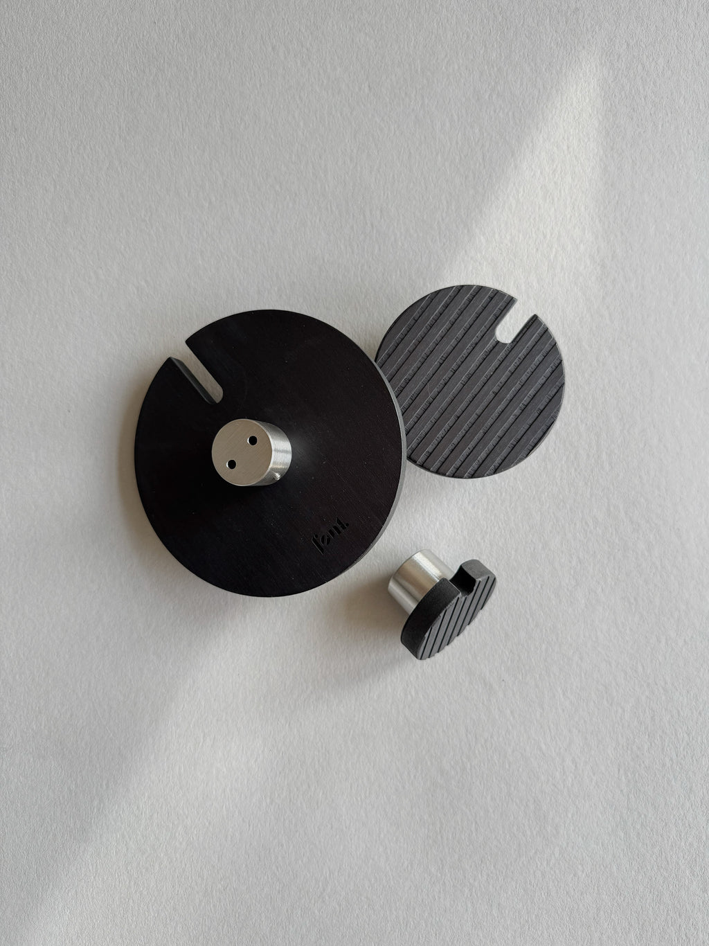 POLKA NOIR wall hooks set