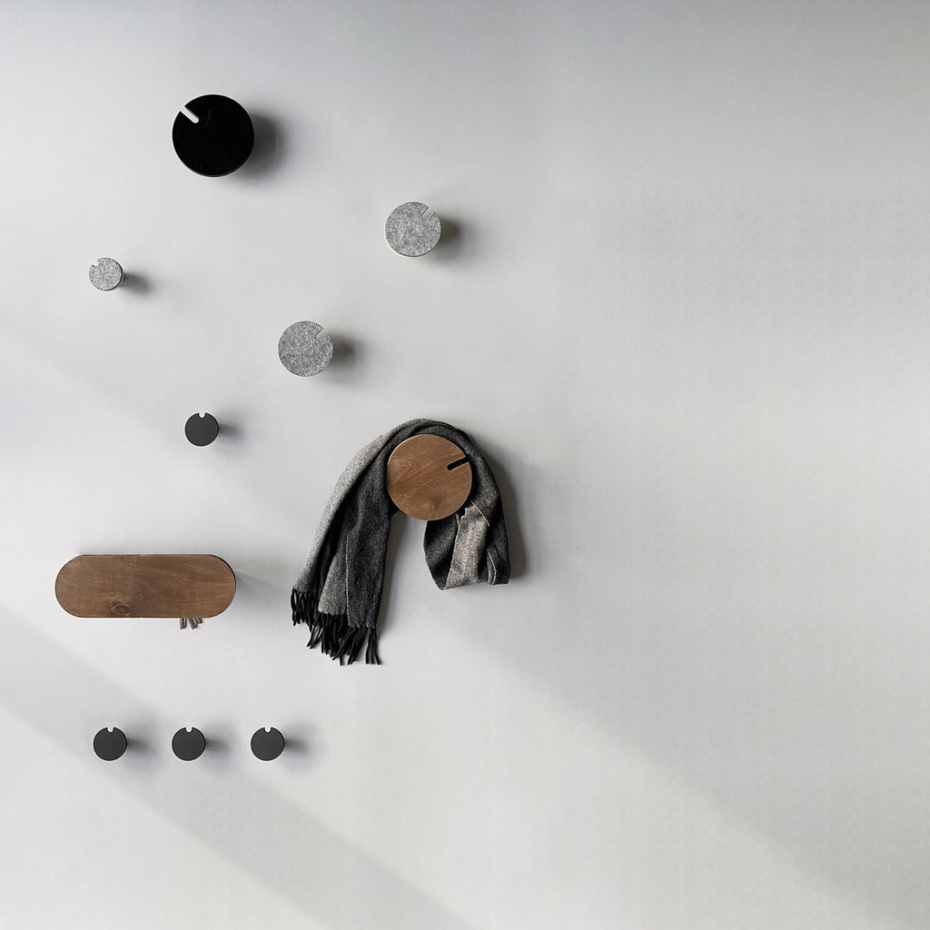 POP WALNUT coat rack/key holder