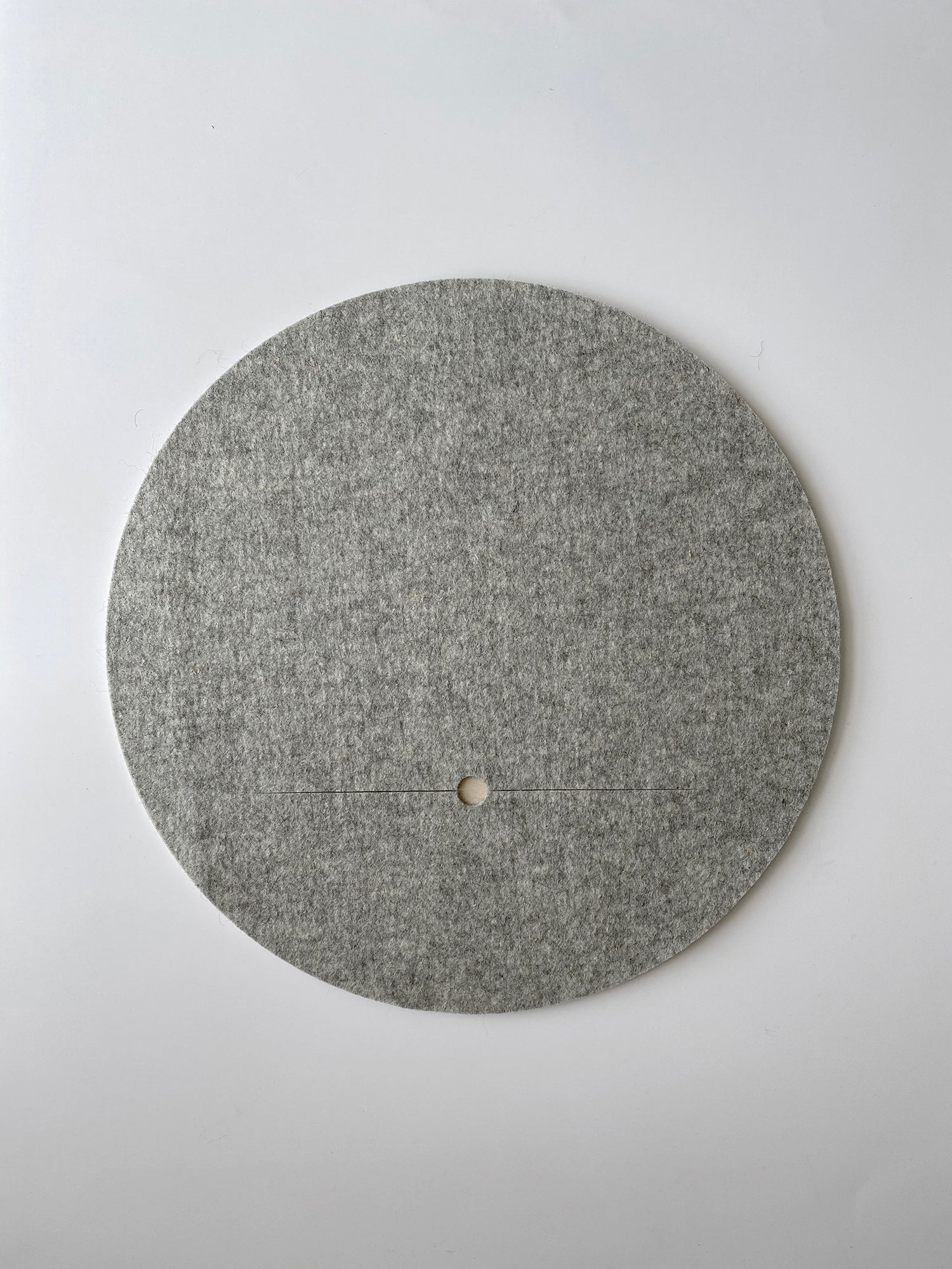 PIN ROUND notice board