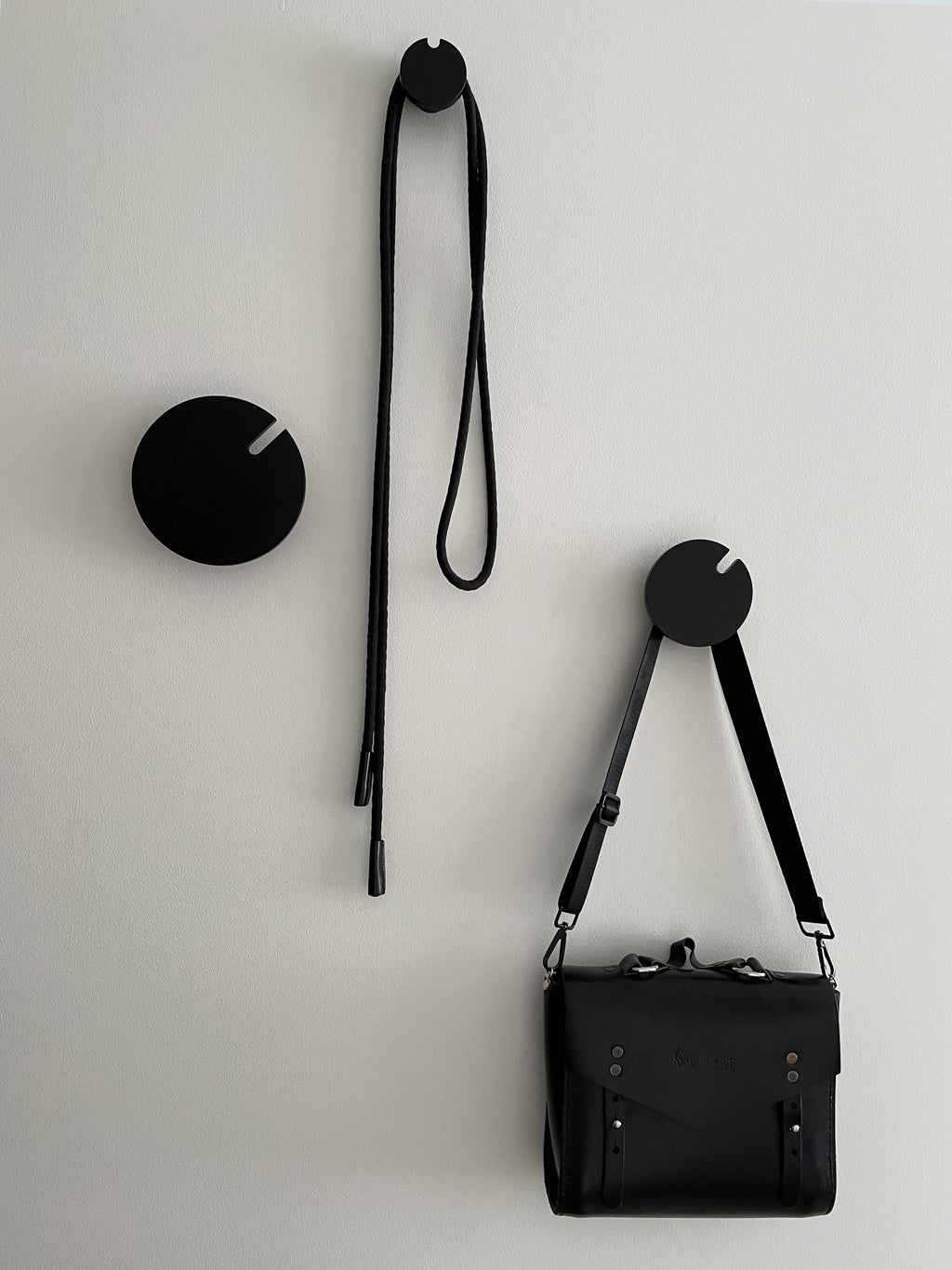 POLKA BLACK wall hooks set