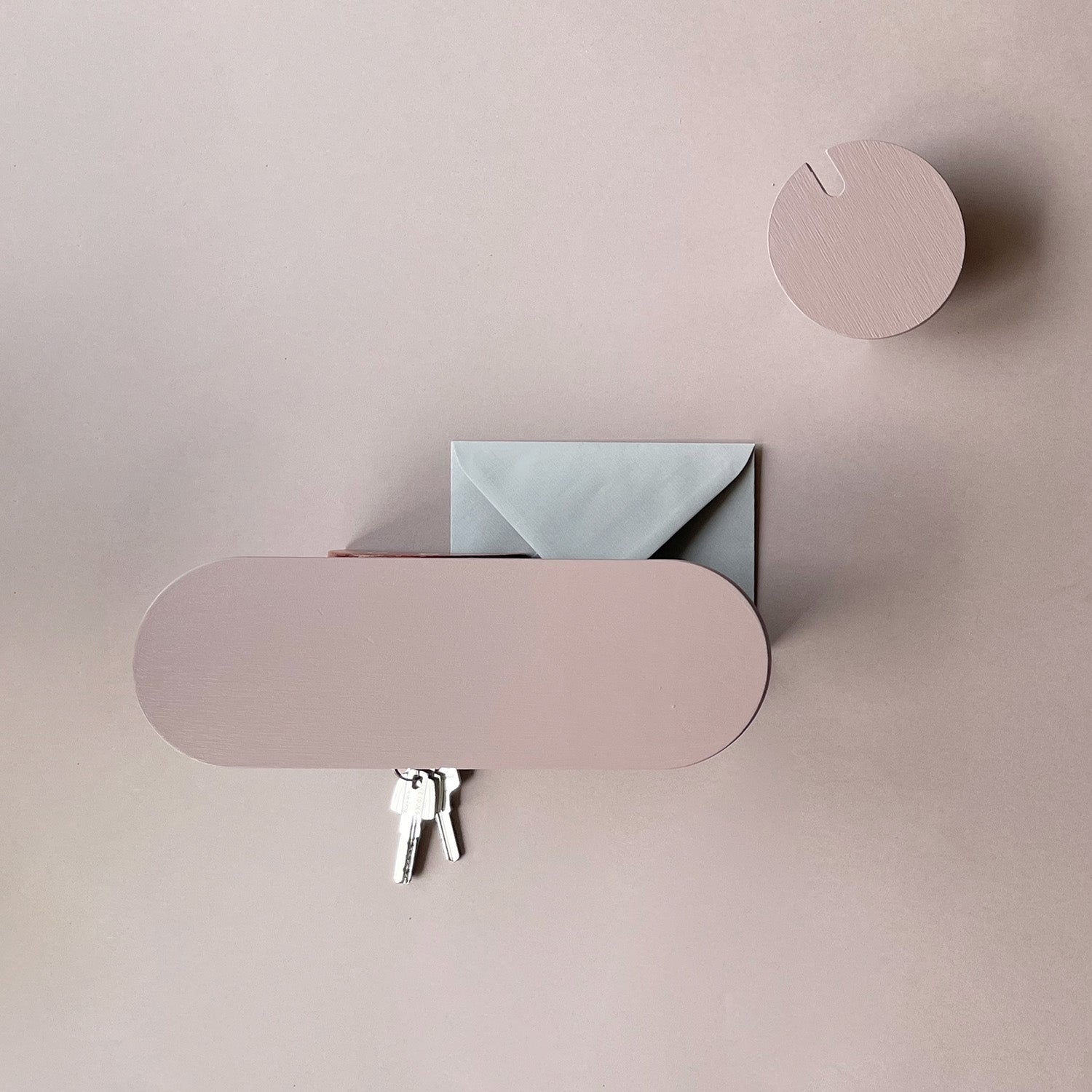 POP BLUSH coat rack/key holder