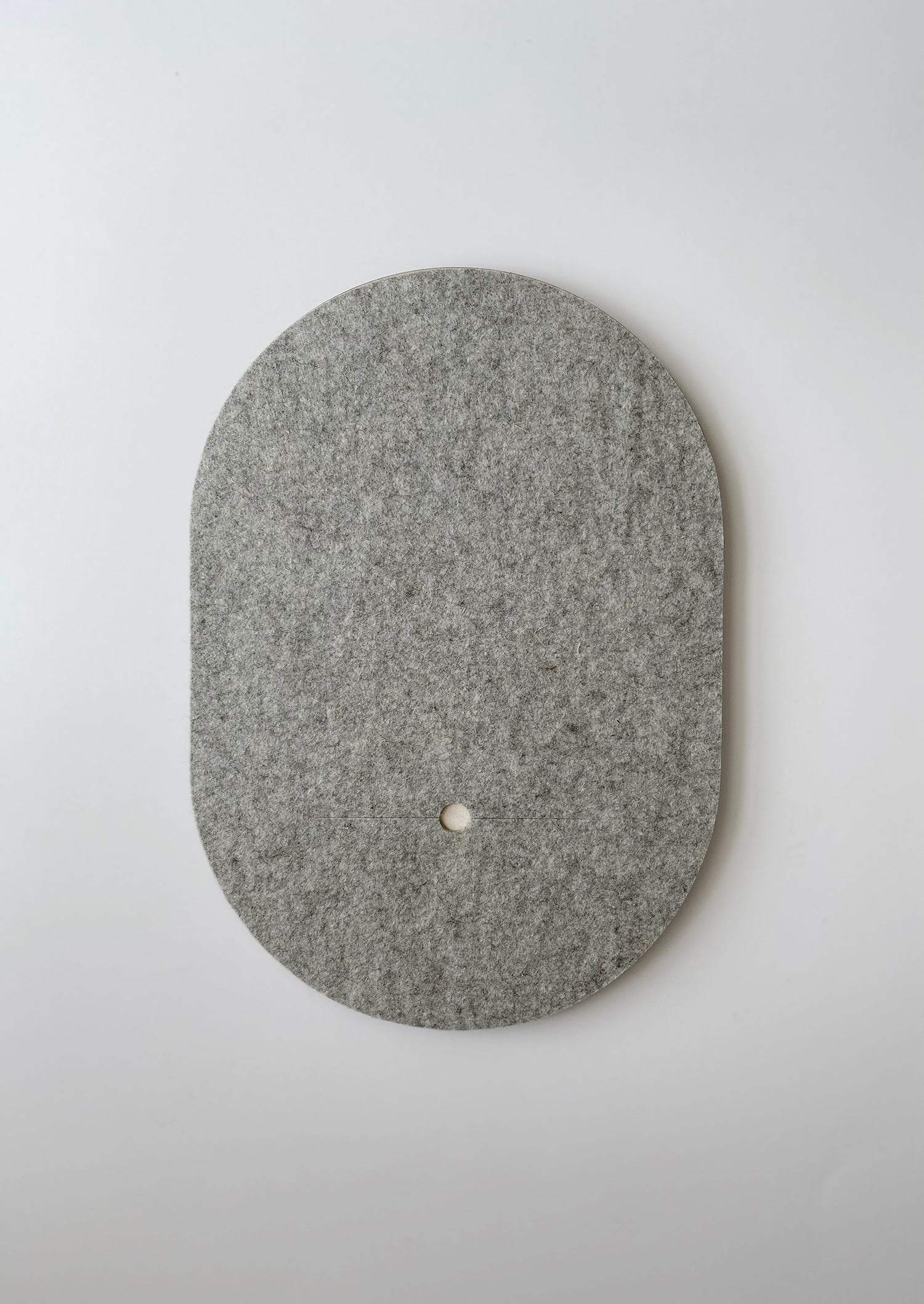 PIN OVAL notice board