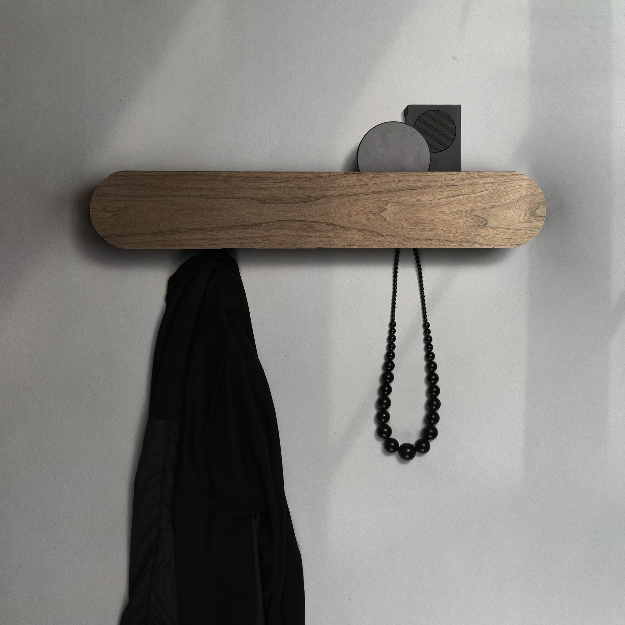 POP LONG WALNUT coat rack