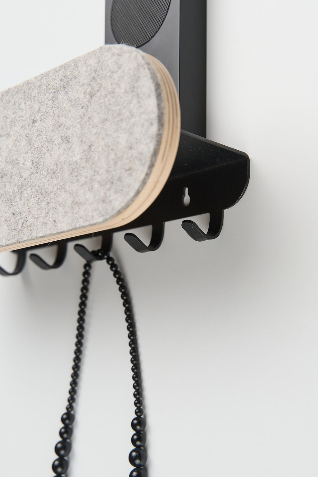 POP FELT coat rack/key holder