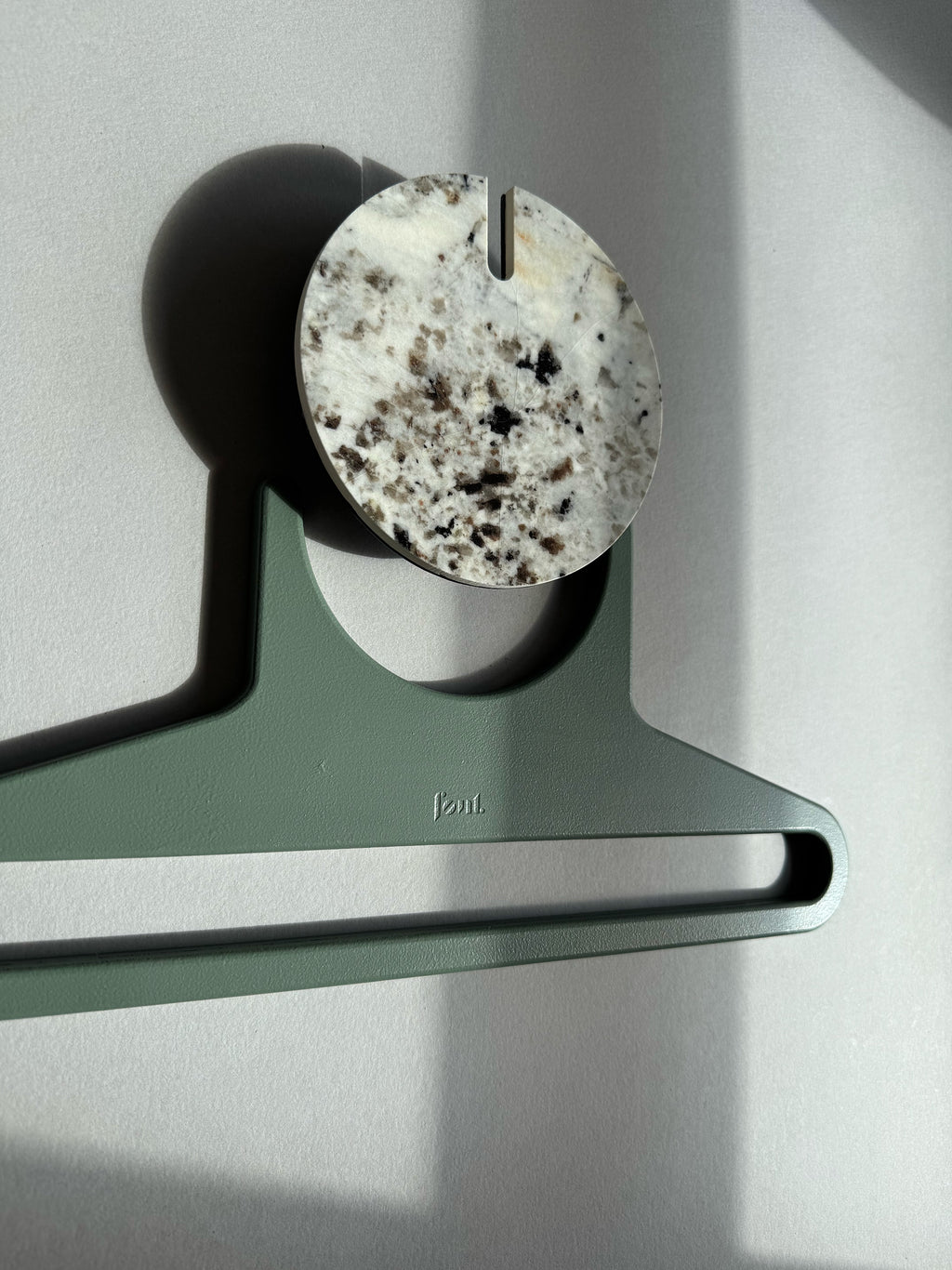 PLAN LEAF coat hanger
