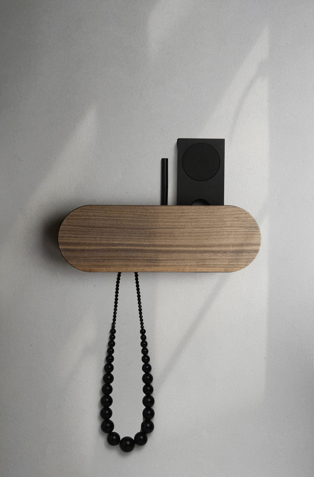 POP WALNUT Garderobe/Schlüsselhalter
