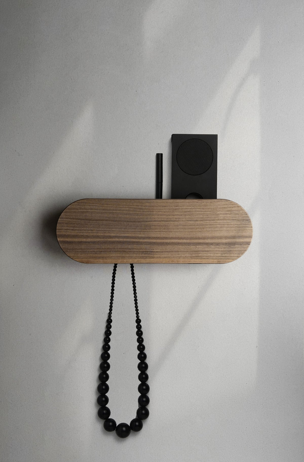 POP WALNUT Garderobe/Schlüsselhalter